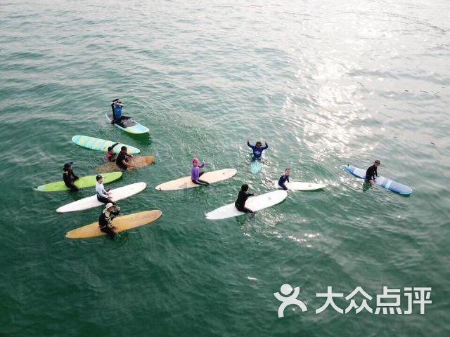 逆境英雄降临