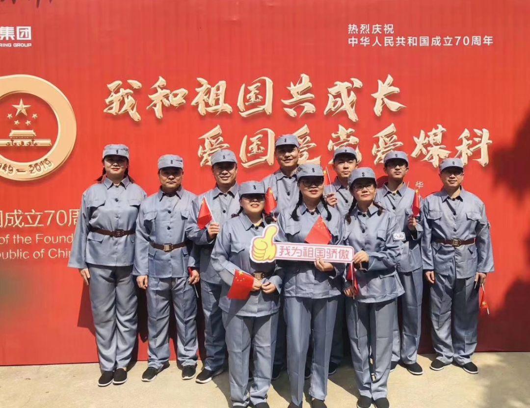 韩国女团aespa舞台被质疑假跳，团队对此有何回应？游戏画面
